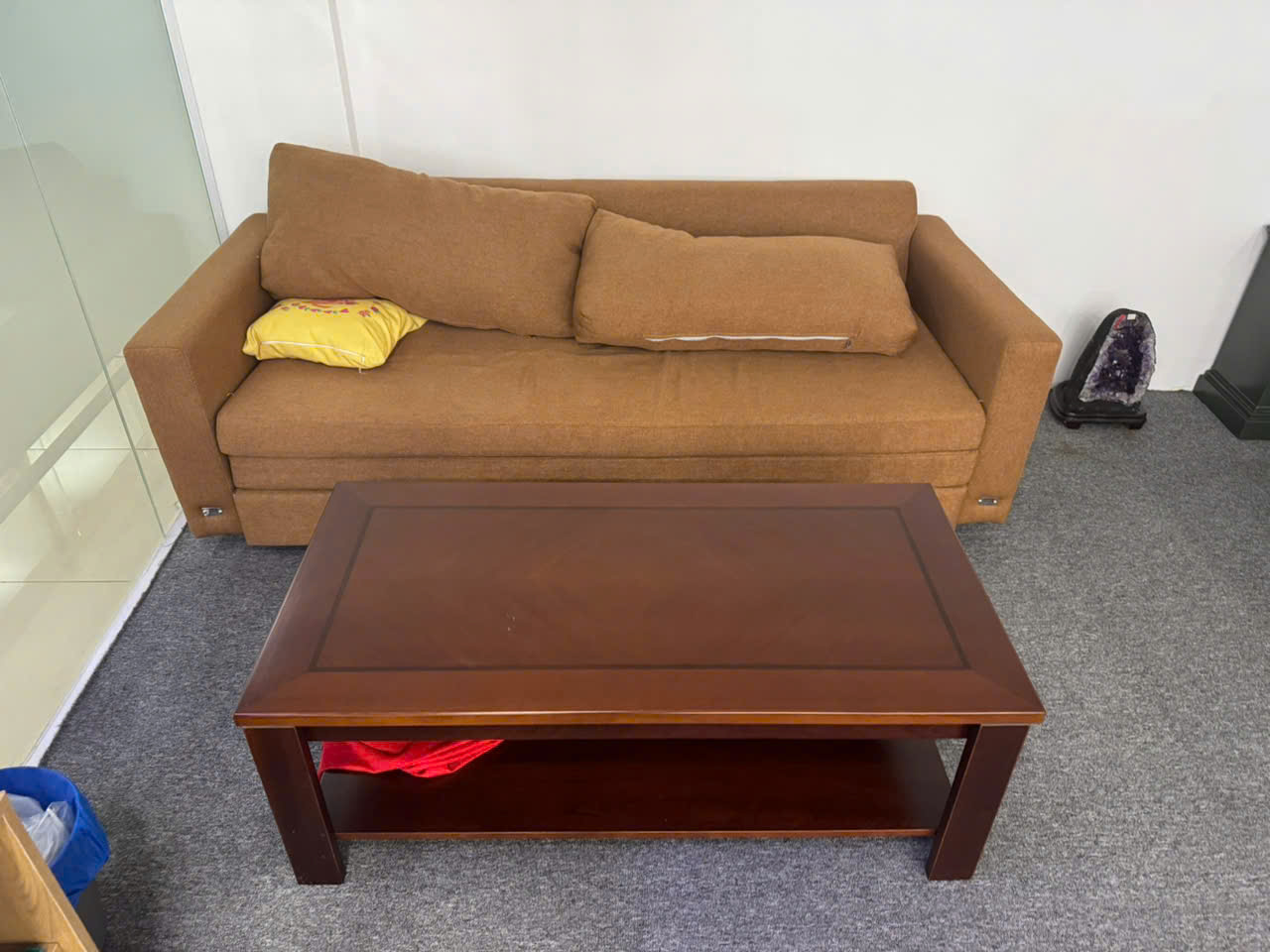Thu mua sofa văn phòng quận Tân Phú
